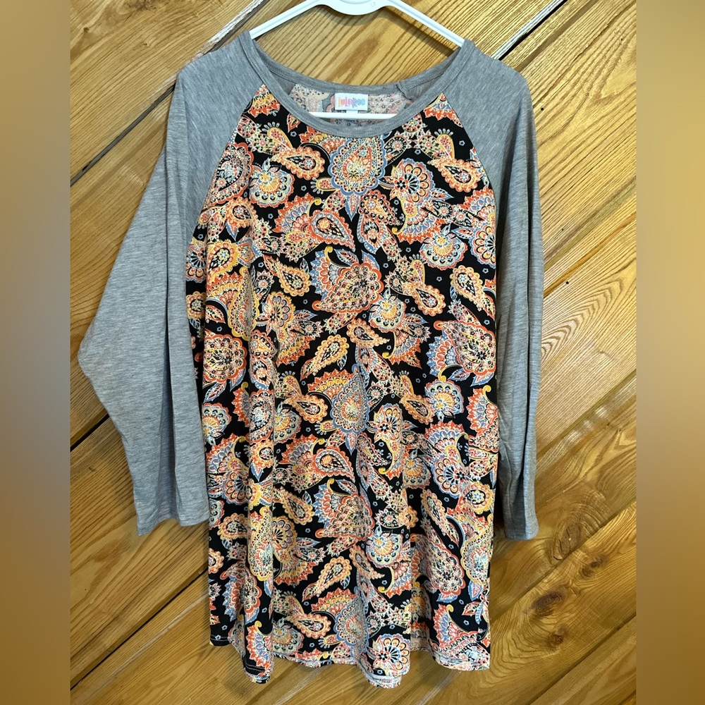 LuLaRoe Randy top size 2XL